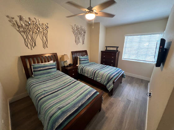 GuestBedroom7042.jpeg